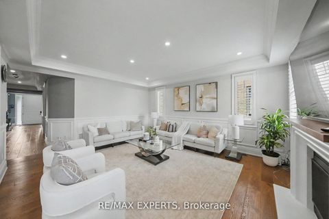 Photo 19 at 74 Dunrobin Crescent, Kleinburg, Vaughan