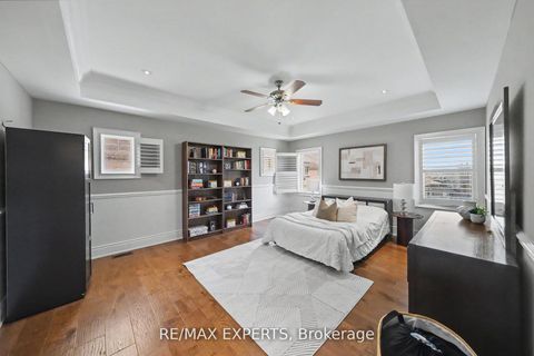 Photo 32 at 74 Dunrobin Crescent, Kleinburg, Vaughan