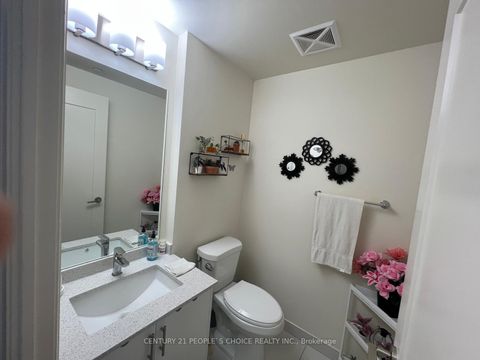 Photo 9 at 925 - 9000 Jane Street, Vellore Village, Vaughan
