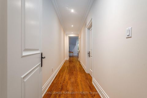 Photo 20 at 329 Walmer Road, Casa Loma, Toronto