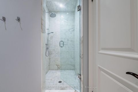 Photo 26 at 329 Walmer Road, Casa Loma, Toronto