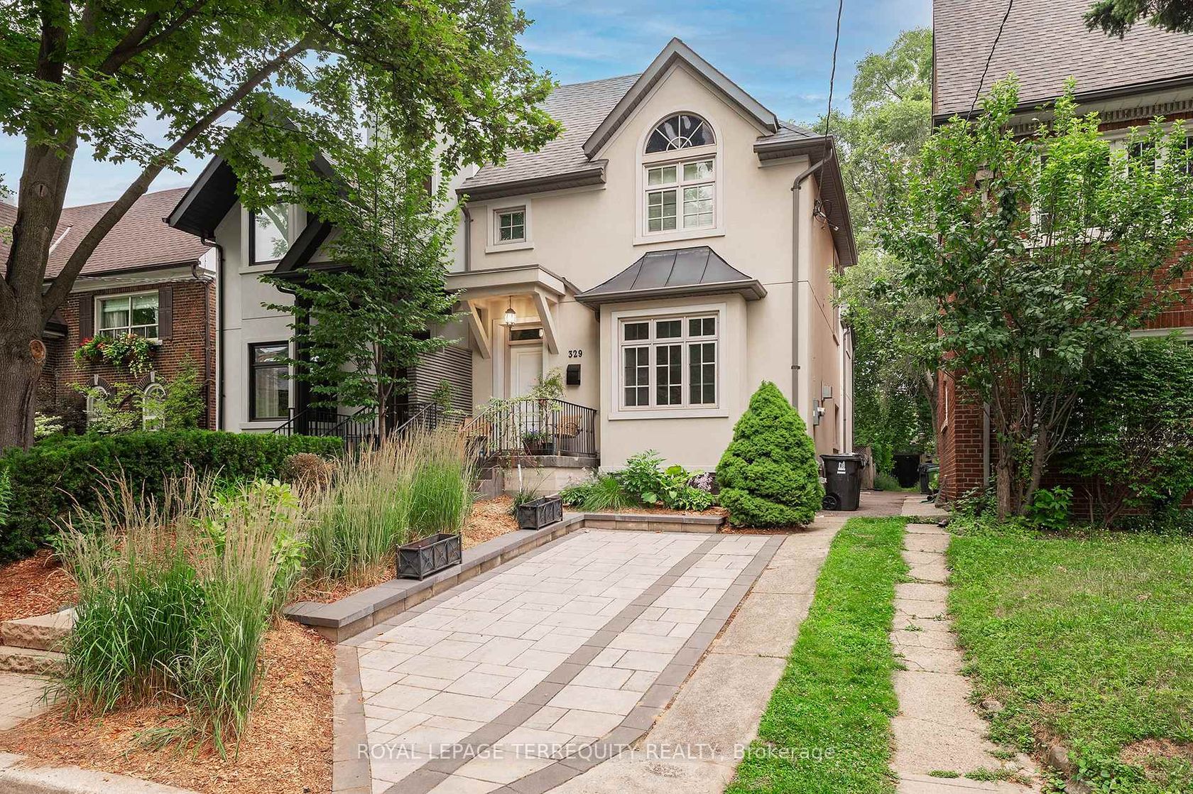 329 Walmer Road, Casa Loma, Toronto 
