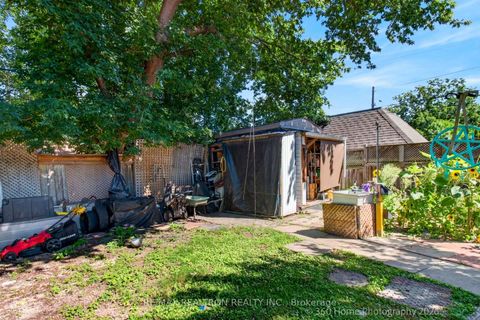 Photo 24 at 84 Ranee Avenue, Lawrence, Toronto