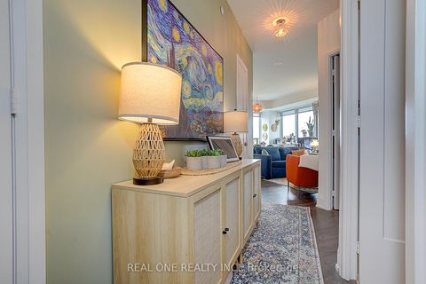 Photo 7 at 0915 - 101 Erskine Avenue, Mount Pleasant West, Toronto