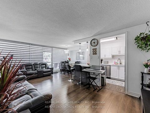 Photo 3 at 111 - 20 Sunrise Avenue, Victoria Village, Toronto
