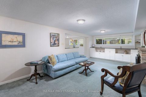 Photo 24 at 17 Clearside Place, Markland Wood, Toronto