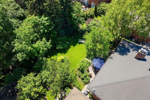 Photo 39 at 17 Clearside Place, Markland Wood, Toronto