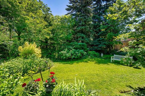 Photo 41 at 17 Clearside Place, Markland Wood, Toronto