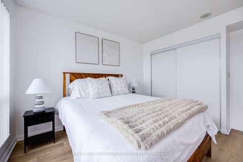 Photo 17 at 1908 - 11 Lee Centre Drive, Woburn, Toronto