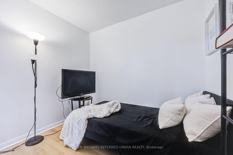 Photo 19 at 1908 - 11 Lee Centre Drive, Woburn, Toronto
