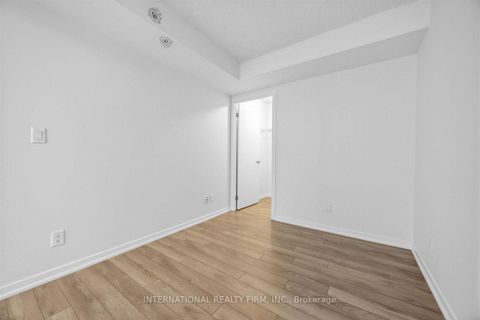 Photo 17 at 516 - 20 Joe Shuster Way, South Parkdale, Toronto