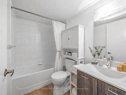 Photo 23 at 516 - 20 Joe Shuster Way, South Parkdale, Toronto