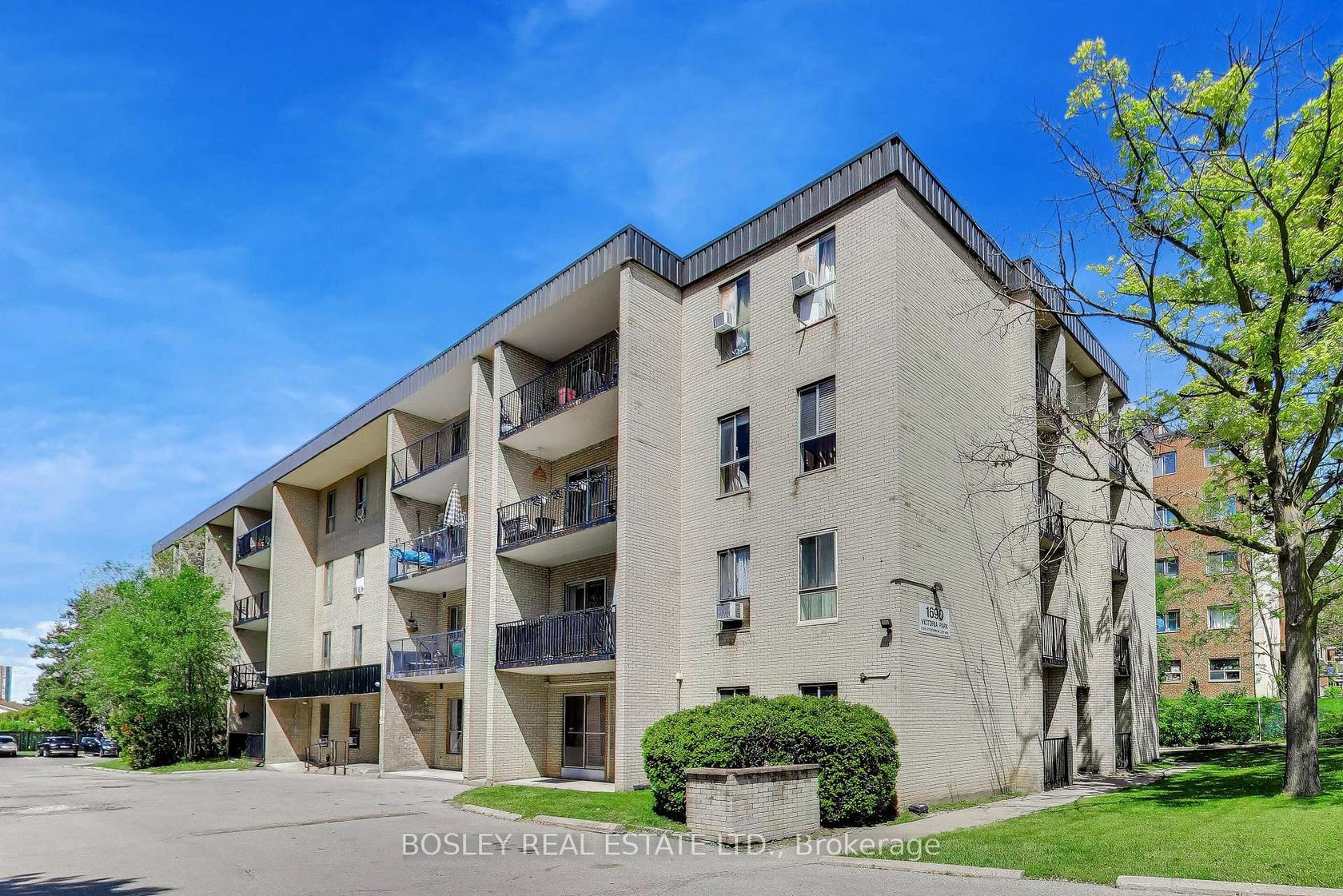 103 - 1690 Victoria Park Avenue, Victoria Village, Toronto 