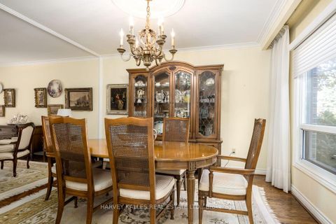 Photo 10 at 30 Coreydale Court, Bathurst Manor, Toronto