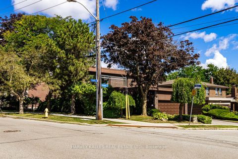 Photo 39 at 30 Coreydale Court, Bathurst Manor, Toronto