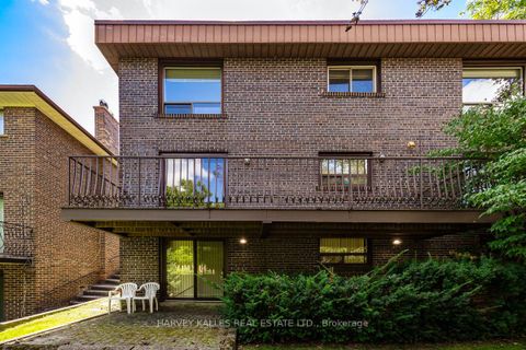 Photo 44 at 30 Coreydale Court, Bathurst Manor, Toronto