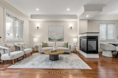 Photo 4 at 16 Carney Road, Newtonbrook West, Toronto