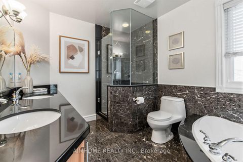 Photo 15 at 16 Carney Road, Newtonbrook West, Toronto