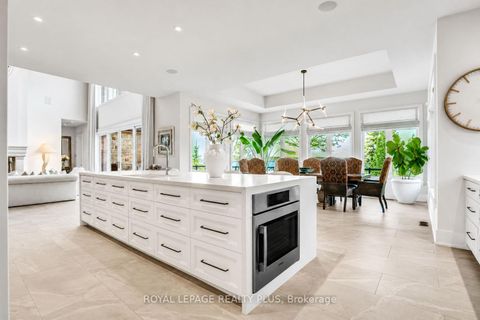 Photo 11 at 39 Plunkett Court, Bayshore, Barrie