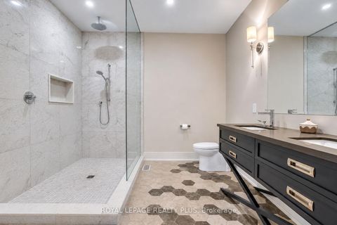 Photo 31 at 39 Plunkett Court, Bayshore, Barrie