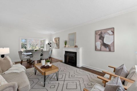 Photo 5 at 2 Pine Ridge Drive, Cliffcrest, Toronto