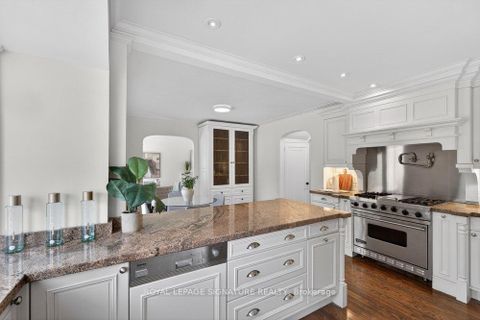 Photo 16 at 2 Pine Ridge Drive, Cliffcrest, Toronto