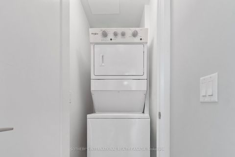 Photo 11 at 809 - 3220 Sheppard Avenue E, Sullivan, Toronto