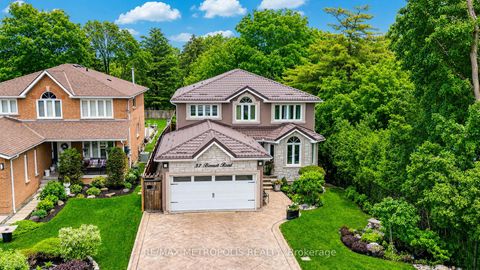 Photo 1 at 37 Bennett Road, West Hill, Toronto