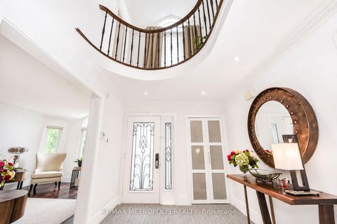 Photo 17 at 37 Bennett Road, West Hill, Toronto