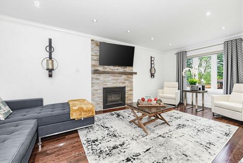 Photo 25 at 37 Bennett Road, West Hill, Toronto