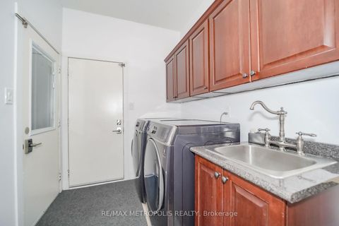 Photo 32 at 37 Bennett Road, West Hill, Toronto