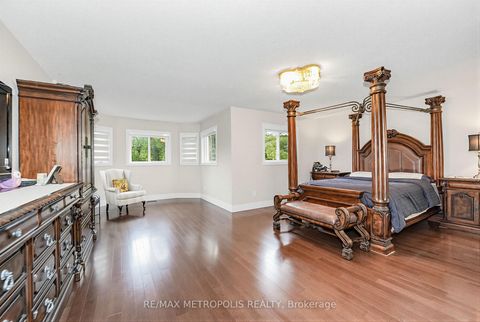 Photo 40 at 37 Bennett Road, West Hill, Toronto