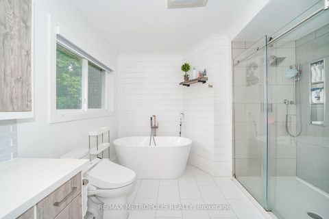 Photo 42 at 37 Bennett Road, West Hill, Toronto