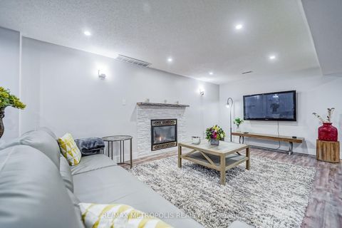 Photo 45 at 37 Bennett Road, West Hill, Toronto