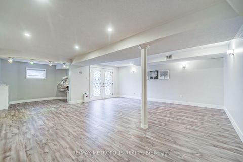 Photo 46 at 37 Bennett Road, West Hill, Toronto