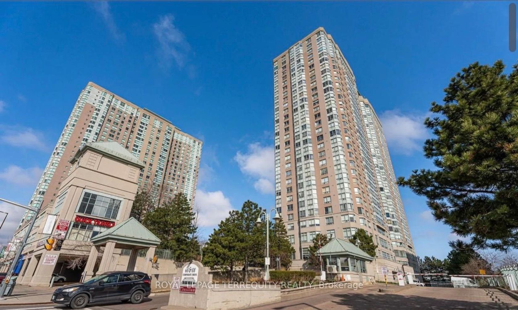 316 - 88 Corporate Drive, Woburn, Toronto 