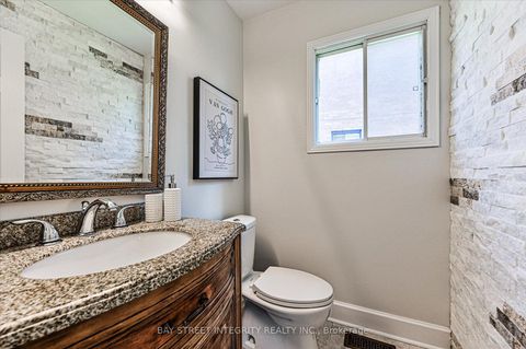 Photo 14 at 27 Samantha Circle, Doncrest, Richmond Hill