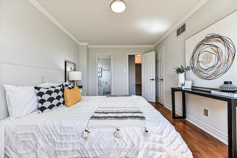 Photo 19 at 27 Samantha Circle, Doncrest, Richmond Hill