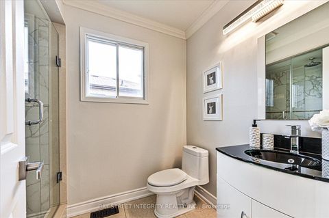 Photo 26 at 27 Samantha Circle, Doncrest, Richmond Hill