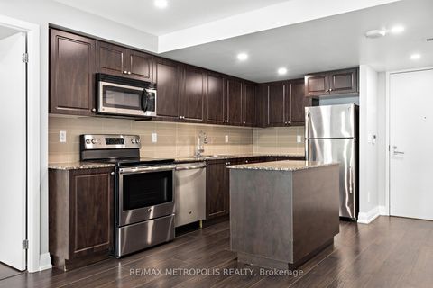 Photo 10 at 678 - 209 Fort York Boulevard, Niagara, Toronto