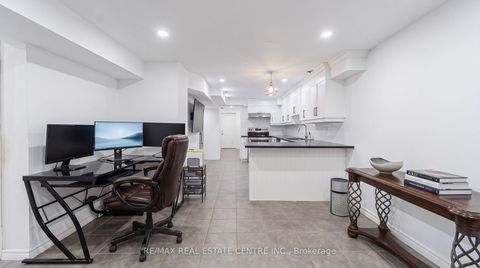Photo 19 at 22 Neames Crescent, CFB, Toronto