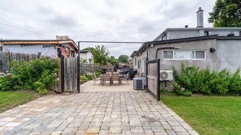 Photo 27 at 22 Neames Crescent, CFB, Toronto