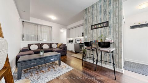 Photo 3 at 14 - 869 Wilson Avenue, CFB, Toronto