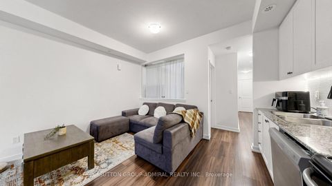 Photo 8 at 14 - 869 Wilson Avenue, CFB, Toronto