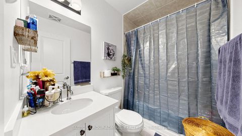 Photo 17 at 14 - 869 Wilson Avenue, CFB, Toronto