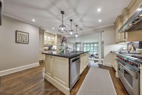 Photo 7 at 43 Joicey Boulevard, Nortown, Toronto