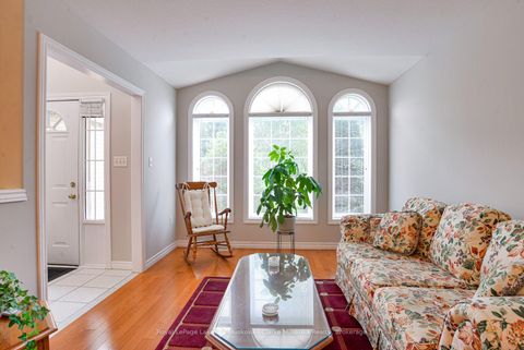 Photo 6 at 14 Palmer Drive, East Bayfield, Barrie