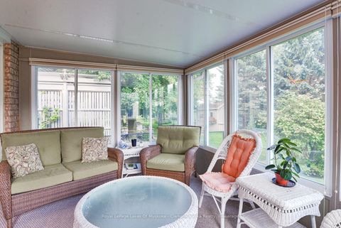 Photo 16 at 14 Palmer Drive, East Bayfield, Barrie