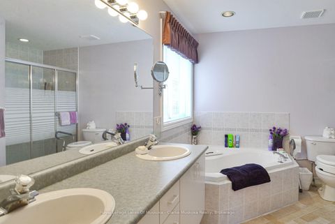 Photo 19 at 14 Palmer Drive, East Bayfield, Barrie