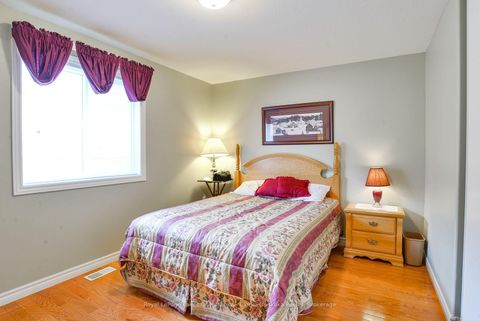 Photo 21 at 14 Palmer Drive, East Bayfield, Barrie